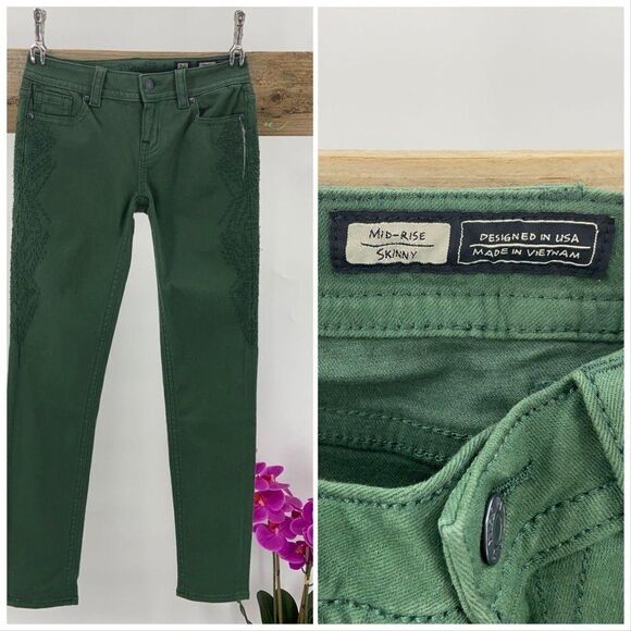 $100 Hunter Green Skinny Jeans Miss Me NWT - Picture 4 of 11